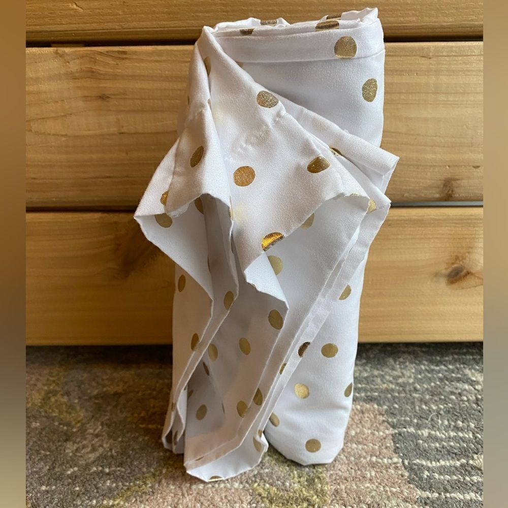 Room Essentials Dot Pillow Cases